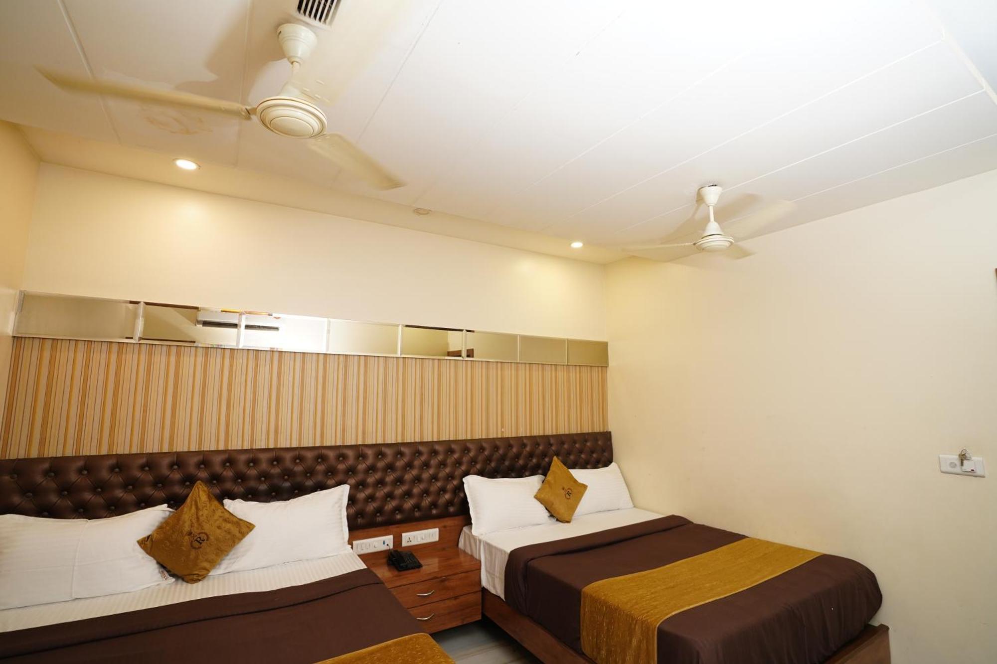 Hotel Royce Executive Near Us Consulate, Bandra Kurla Complex Mumbai Exteriör bild