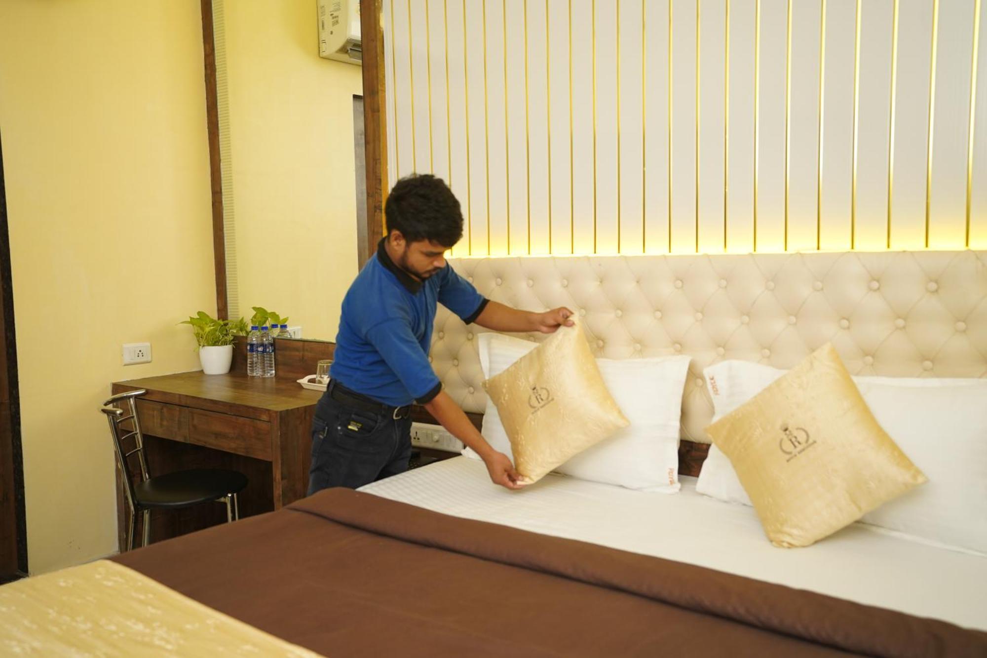 Hotel Royce Executive Near Us Consulate, Bandra Kurla Complex Mumbai Exteriör bild