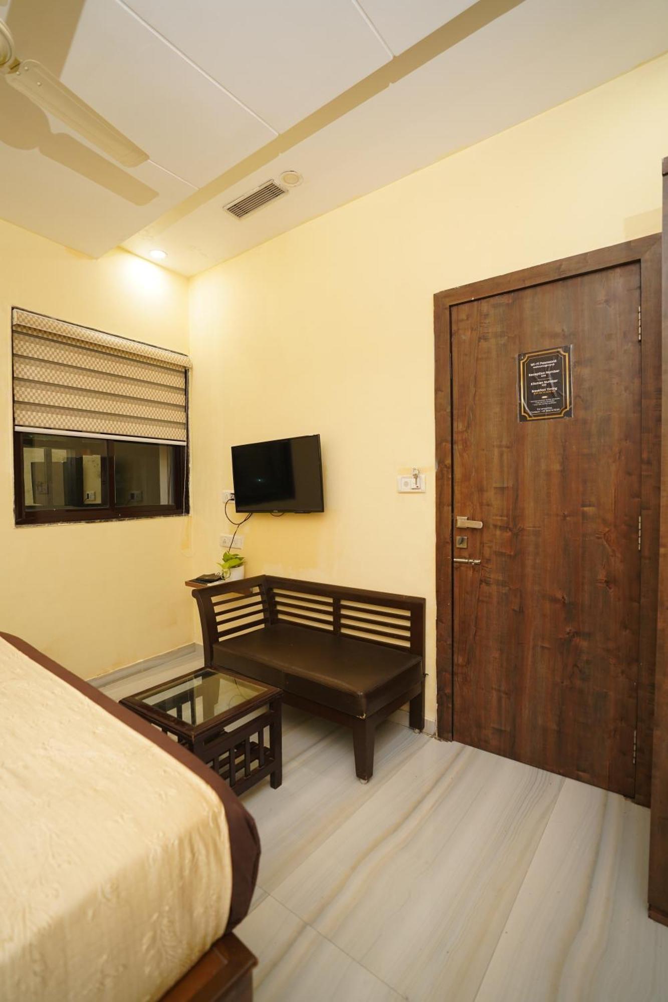 Hotel Royce Executive Near Us Consulate, Bandra Kurla Complex Mumbai Exteriör bild